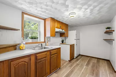 15 Bradford St, Stoughton, MA 02072 - Photo 27