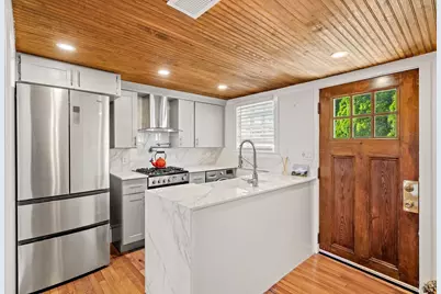 7 Lee #3, Marblehead, MA 01945 - Photo 13