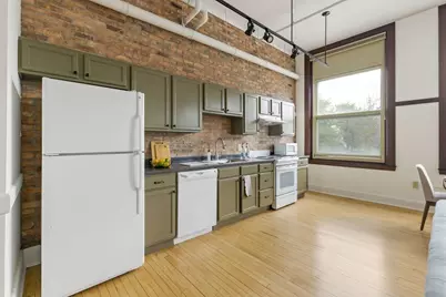 948 Main St #202, Waltham, MA 02453 - Photo 9