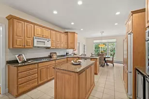 11 Sycamore Ave, Bourne, MA 02562 - Photo 9