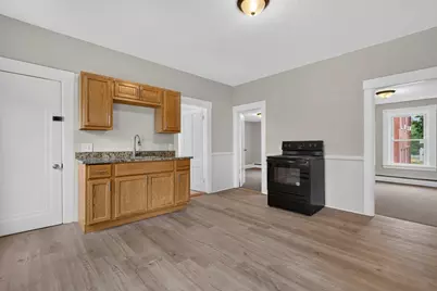 7 Concord St, Fitchburg, MA 01420 - Photo 11