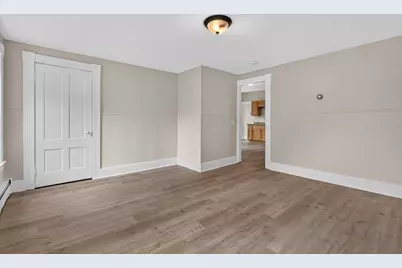 7 Concord St, Fitchburg, MA 01420 - Photo 15