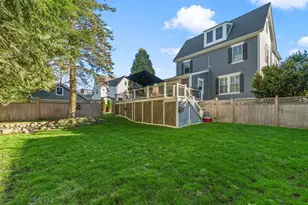 186 Temple St, Boston, MA 02132 - Photo 31