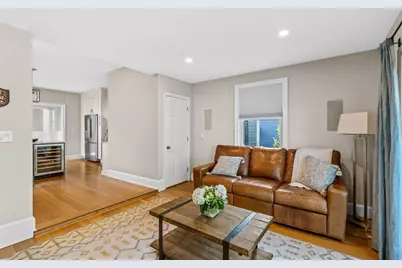 186 Temple St, Boston, MA 02132 - Photo 27