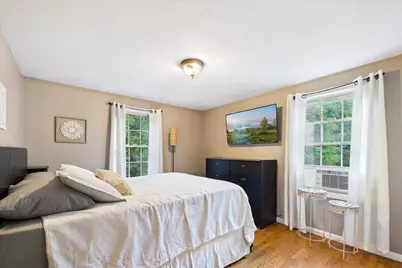 15 Old Center St, Middleborough, MA 02346 - Photo 17