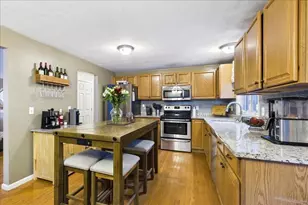 15 Old Center St, Middleborough, MA 02346 - Photo 5