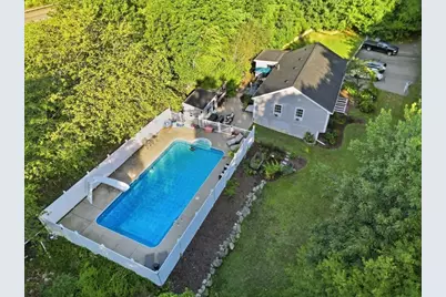 15 Old Center St, Middleborough, MA 02346 - Photo 31