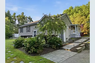15 Old Center St, Middleborough, MA 02346 - Photo 3