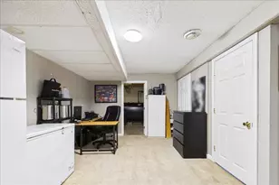 15 Old Center St, Middleborough, MA 02346 - Photo 29