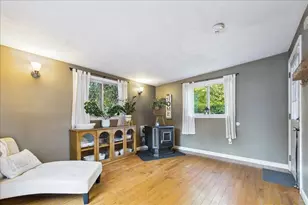 15 Old Center St, Middleborough, MA 02346 - Photo 13