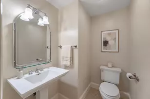180 Marlborough St, Boston, MA 02116 - Photo 11