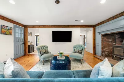 41 Longmeadow Road, Wellesley, MA 02482 - Photo 17
