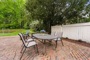 41 Longmeadow Rd, Wellesley, MA 02482 - Photo 35