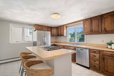 706 Sea St, Quincy, MA 02169 - Photo 9
