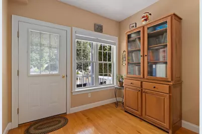 1 Pine Ridge Dr #2, Medway, MA 02053 - Photo 9