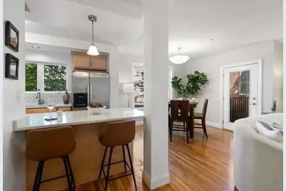 181 Cedar St #2, Somerville, MA 02145 - Photo 7
