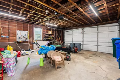 27 Mount Pleasant Ave, Holbrook, MA 02343 - Photo 23