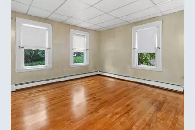 32 Vernon Street, Waltham, MA 02453 - Photo 7