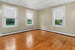 32 Vernon St, Waltham, MA 02453 - Photo 7
