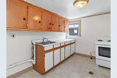 32 Vernon Street, Waltham, MA 02453 - Photo 15