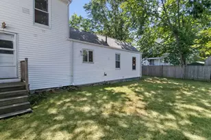 32 Vernon St, Waltham, MA 02453 - Photo 29