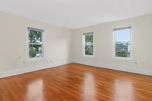 32 Vernon St, Waltham, MA 02453 - Photo 19