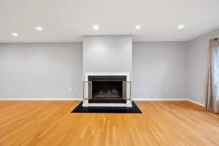 470 Adams St, Quincy, MA 02169 - Photo 5