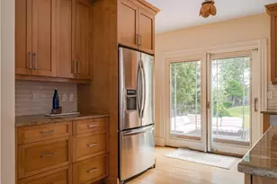 52 Hillsdale Rd, Medford, MA 02155 - Photo 13