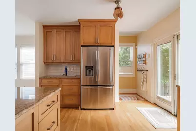 52 Hillsdale Road, Medford, MA 02155 - Photo 17