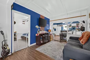 32 Gardner Ave, Swansea, MA 02777 - Photo 11