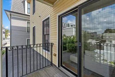 37 P Street #3, Boston, MA 02127 - Photo 33