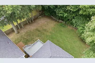 10 Red Gate Ln, Reading, MA 01867 - Photo 5