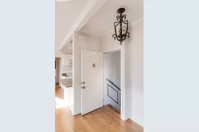 47 Moseley St #3, Boston, MA 02125 - Photo 9