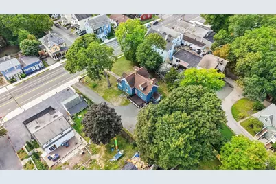 121 Bridge St, Beverly, MA 01915 - Photo 31