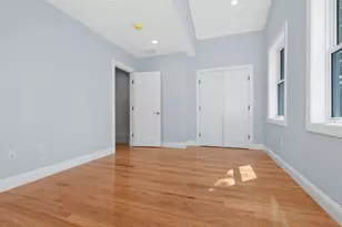28 Ash St, Waltham, MA 02453 - Photo 21