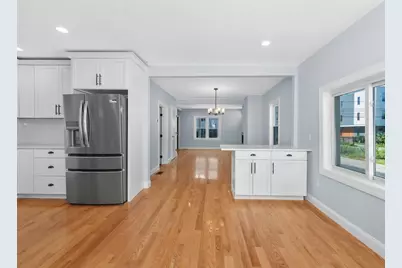 28 Ash Street #1, Waltham, MA 02453 - Photo 5