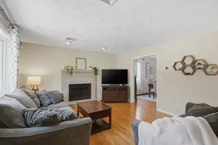 5 Candice Ct, Woburn, MA 01801 - Photo 15