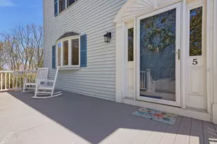 5 Candice Ct, Woburn, MA 01801 - Photo 3