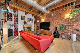 21 Wormwood St, Boston, MA 02210 - Photo 9