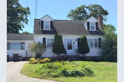 32 Breer Cir, Brockton, MA 02301 - Photo 1