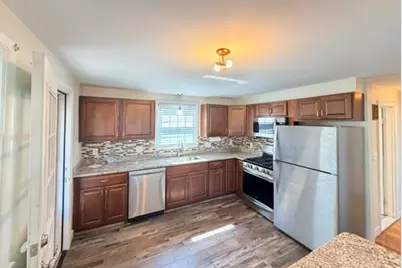 32 Breer Cir, Brockton, MA 02301 - Photo 5