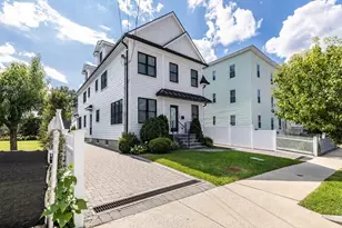 167 Chapel St, Newton, MA 02458 - Photo 27