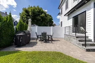 167 Chapel St, Newton, MA 02458 - Photo 31