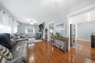 26 Acacia St, Gloucester, MA 01930 - Photo 11