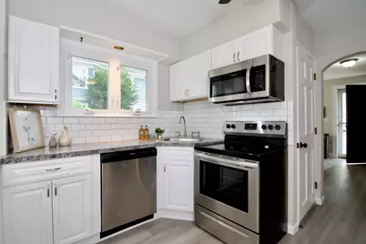 25 Webber St, Springfield, MA 01108 - Photo 21