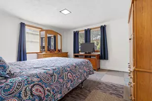 11 Grover St, Beverly, MA 01915 - Photo 17