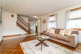 2 McCarthy Dr, Burlington, MA 01803 - Photo 11