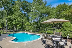 12 Carpenter Rd, Lynnfield, MA 01940 - Photo 33