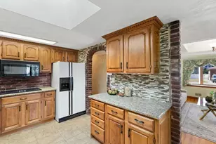 12 Carpenter Rd, Lynnfield, MA 01940 - Photo 13