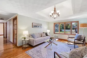 12 Carpenter Rd, Lynnfield, MA 01940 - Photo 7
